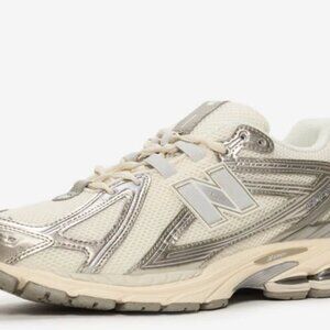 New Balance 1906 NWT